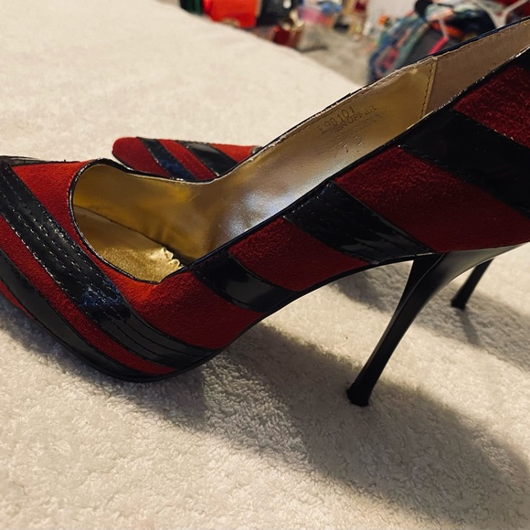Luichiny Shoes - Almost Brand New Vintage Heels By LUICHINY - Heel Height Is 4 Inches - box 31